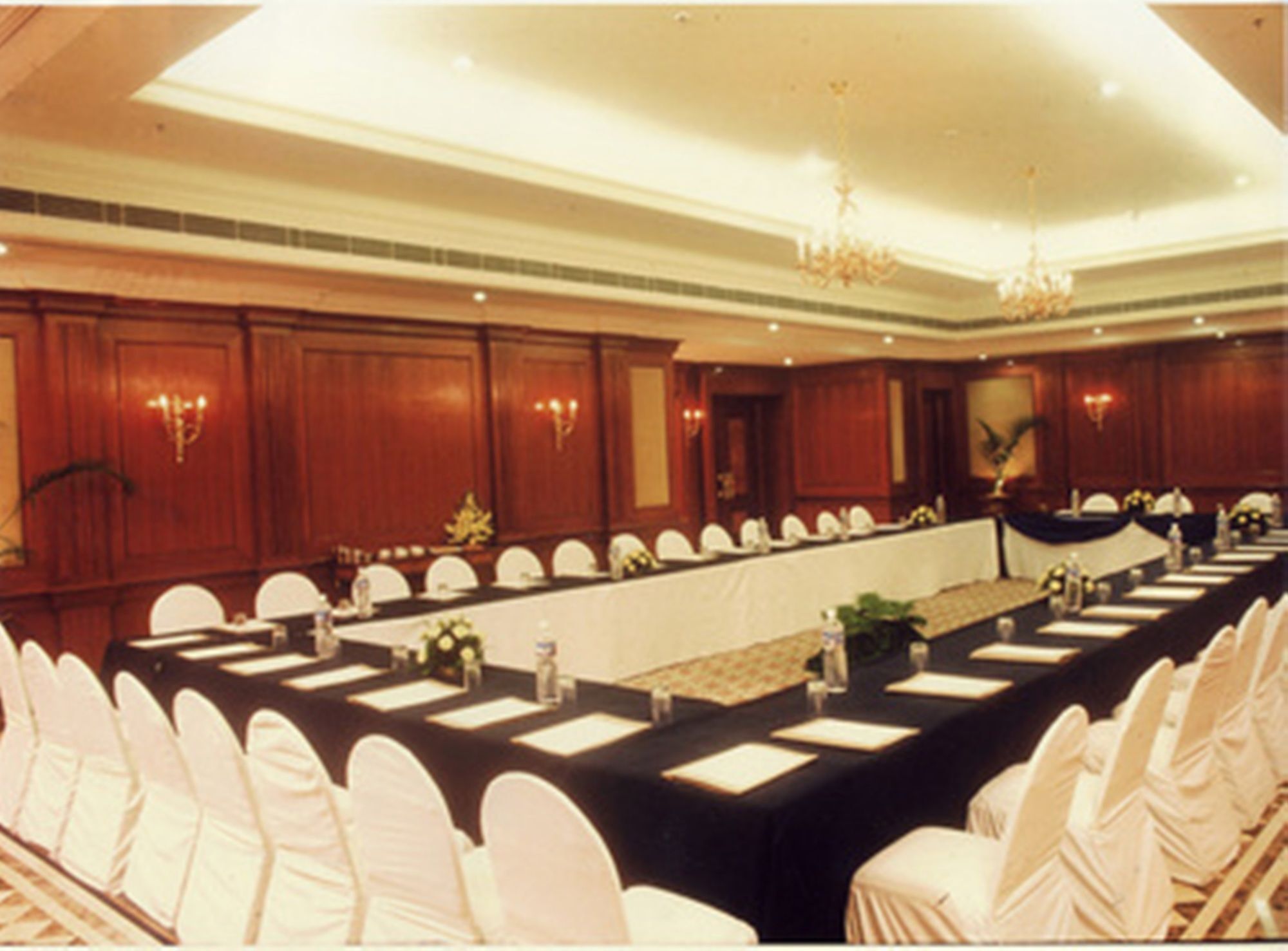 Radisson Hotel Джаландхар Удобства фото